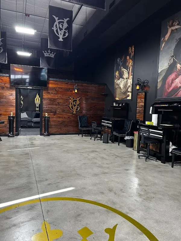 Velvet Crown Tattoo — Tattoo shop in Bradenton